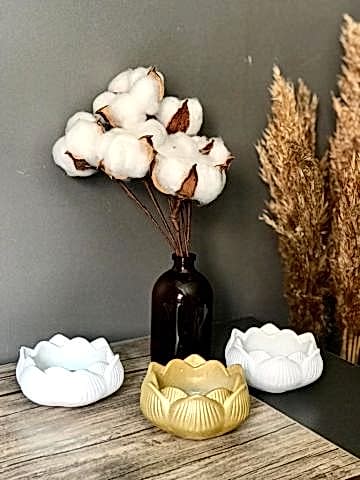 Yogacılar İçin Dekoratif Lotus Çiçeği Mumluk Set  altın
